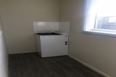 Photo of property in 20 Barnes Road, Redwood, Christchurch, 8051