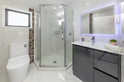 Photo of property in 63b Gray Avenue, Mangere East, Auckland, 2024