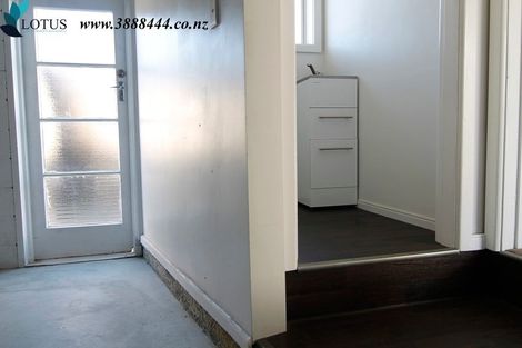 Photo of property in 39 Prestons Road, Redwood, Christchurch, 8051