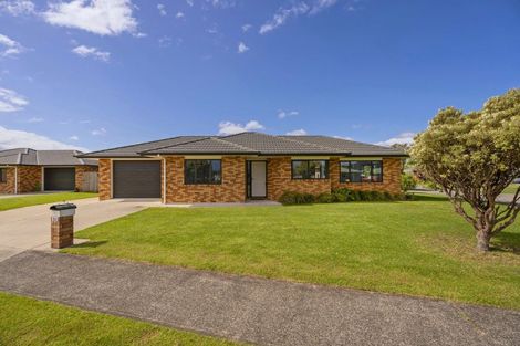 Photo of property in 21 Seascape Avenue, Whitianga, 3510