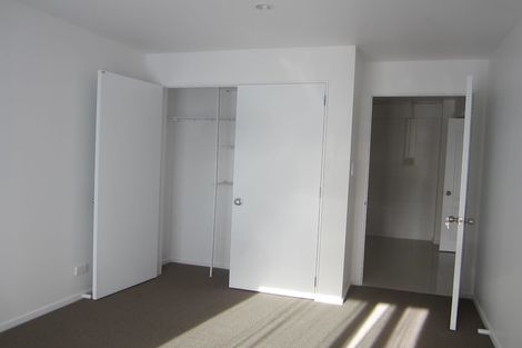 Photo of property in 2/4 Wanganella Place, Lynfield, Auckland, 1042