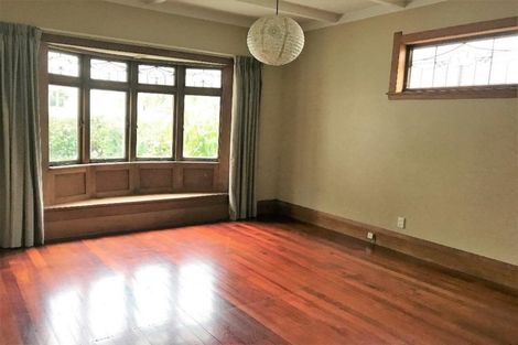 Photo of property in 28 Lloyd Avenue, Mount Albert, Auckland, 1025