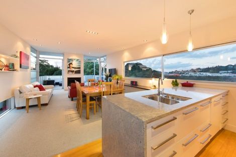 Photo of property in 10 Barrister Avenue, Mount Roskill, Auckland, 1042