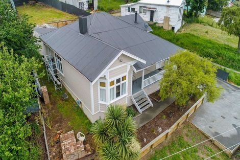 Photo of property in 2 Kaka Road, Taihape, 4720