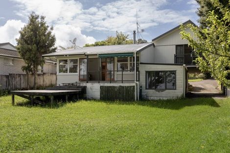 Photo of property in 74 Hamurana Road, Omokoroa, 3114