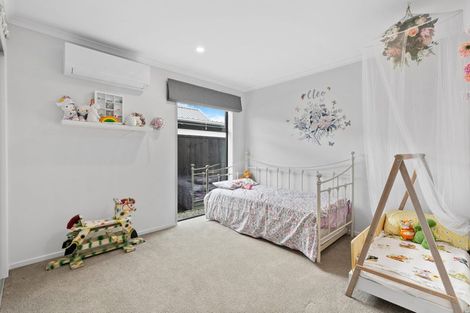 Photo of property in 91 Whenuapai Drive, Whenuapai, Auckland, 0618