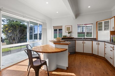 Photo of property in 7 Charles Street, Westshore, Napier, 4110