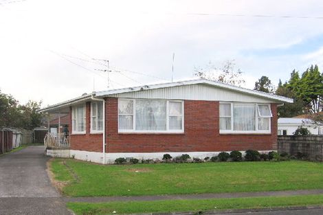 Photo of property in 1/3 Aurea Avenue, Pakuranga, Auckland, 2010