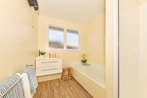 Photo of property in 1/222 Waimairi Road, Ilam, Christchurch, 8041