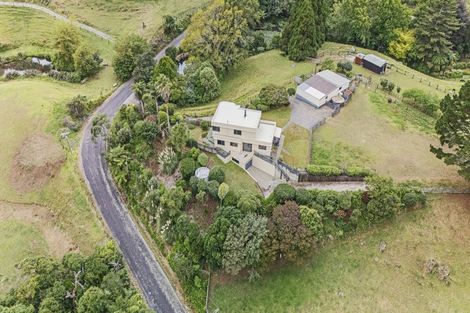 Photo of property in 15 Townsend Road, Paraite, New Plymouth, 4373
