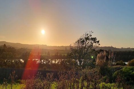 Photo of property in 30 Te Puea Avenue, Meremere, Mercer, 2474