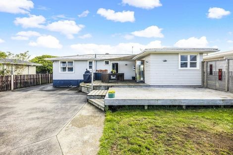 Photo of property in 39 Fernaig Street, Papakura, 2110