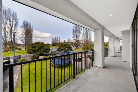Photo of property in 20 Baltic Place, Northwood, Christchurch, 8051