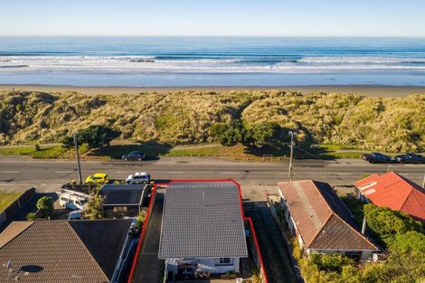 Photo of property in 1/161 Marine Parade, New Brighton, Christchurch, 8083