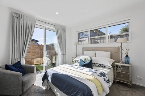 Photo of property in 53 Rodney Street, Howick, Auckland, 2014