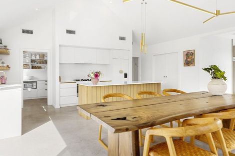 Photo of property in 13 Lochinvar Lane, Acacia Bay, Taupo, 3385