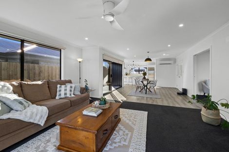 Photo of property in 8 Redhaven Rise, Netherby, Ashburton, 7700