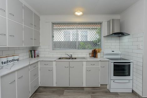 Photo of property in 2/301 Southland Road, Hastings, 4122