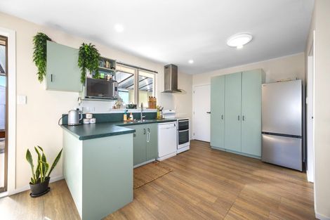 Photo of property in 28 Maple Street, Bishopdale, Christchurch, 8053