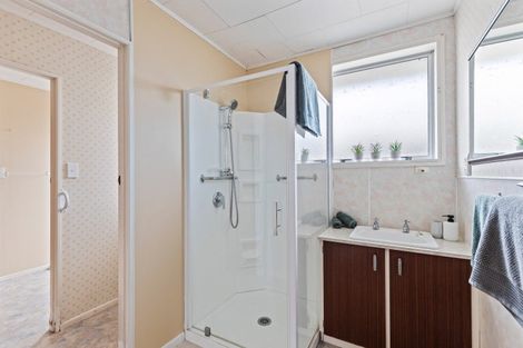 Photo of property in 2/31 Grey Street, Waitara, 4320