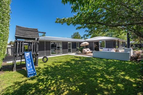 Photo of property in 14 Riverwood Boulevard, Redwood, Christchurch, 8051