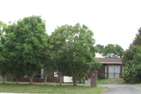 Photo of property in 17 Monet Grove, West Harbour, Auckland, 0618