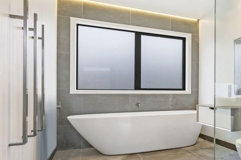 Photo of property in Northlake, 5 Cambrian Street, Wanaka, 9305