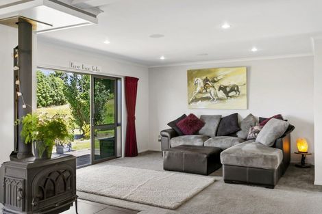 Photo of property in 4/864 Whangamata Road, Kinloch, Taupo, 3377