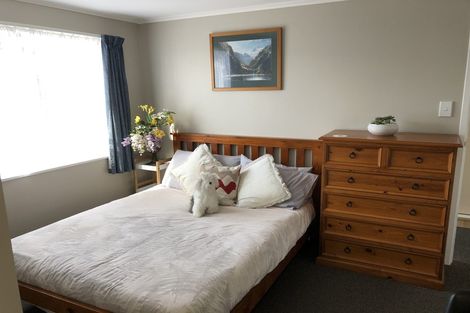 Photo of property in 1/71 Larsen Crescent, Tawa, Wellington, 5028