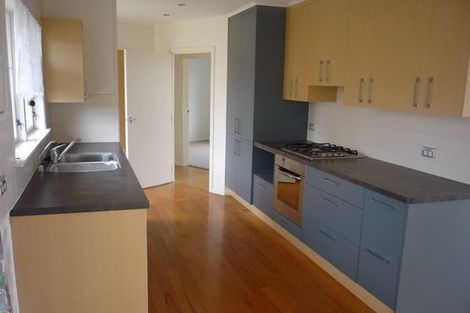 Photo of property in 19 Rodney Street, Howick, Auckland, 2014