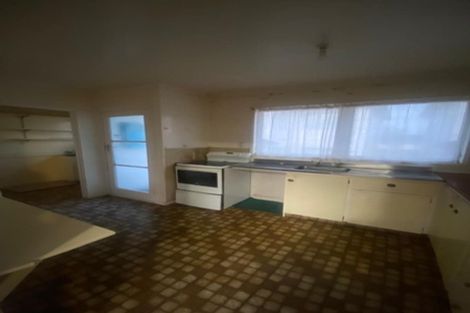 Photo of property in 72 Thompson Terrace, Manurewa, Auckland, 2102