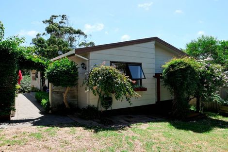 Photo of property in 27 Pitoitoi Street, Otaihanga, Paraparaumu, 5036