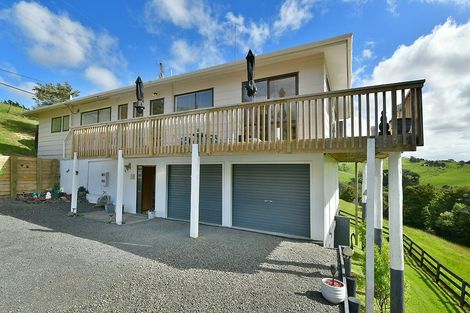 Photo of property in 220 Anderson Road, Helensville, 0875