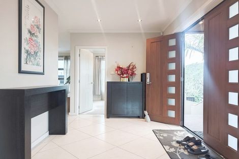 Photo of property in 4 Montrose Terrace, Mairangi Bay, Auckland, 0630