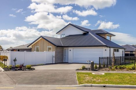 Photo of property in 63 Katrine Drive, Burwood, Christchurch, 8083