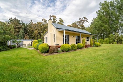 Photo of property in 693 Pleasant Point Highway, Levels, Timaru, 7975