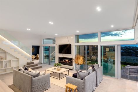 Photo of property in 6 Gazelle Lane, Redcliffs, Christchurch, 8081