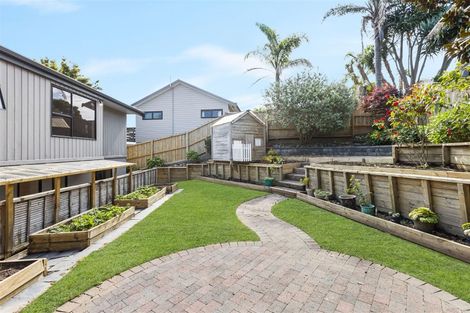 Photo of property in 7 Kaanapali Place, Wattle Downs, Auckland, 2103