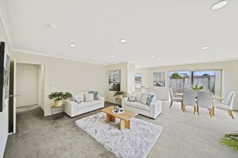 Photo of property in 7 Villino Place, Randwick Park, Auckland, 2105