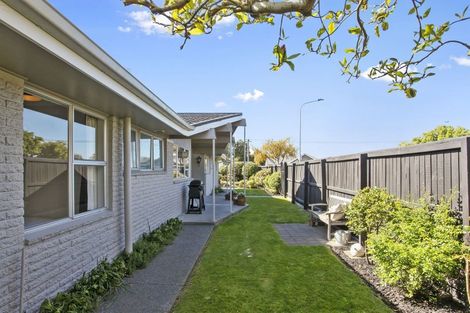 Photo of property in 99 Gardiners Road, Bishopdale, Christchurch, 8051