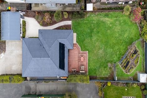 Photo of property in 43 Daniels Road, Redwood, Christchurch, 8051