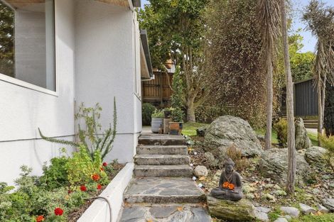 Photo of property in 10a Larch Place, Wanaka, 9305