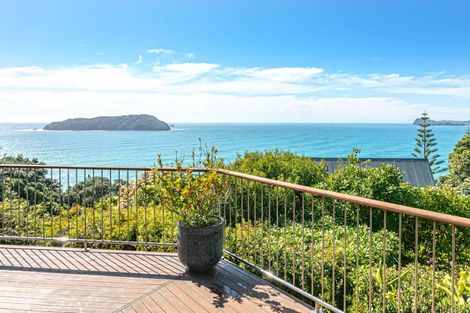 Photo of property in 251 Paku Drive, Tairua, 3508
