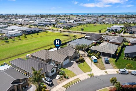 Photo of property in 30 Cupples Street, Papamoa Beach, Papamoa, 3118