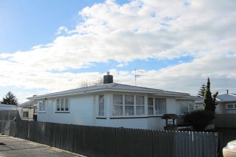 Photo of property in 4 Marsden Street, Levin, 5510