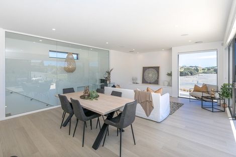 Photo of property in 5 Rangitahi Road, Raglan, 3225