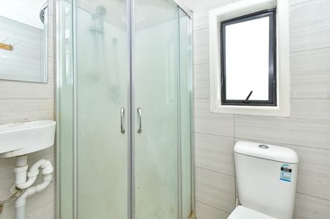 Photo of property in 5 Gordon Road, Papatoetoe, Auckland, 2025