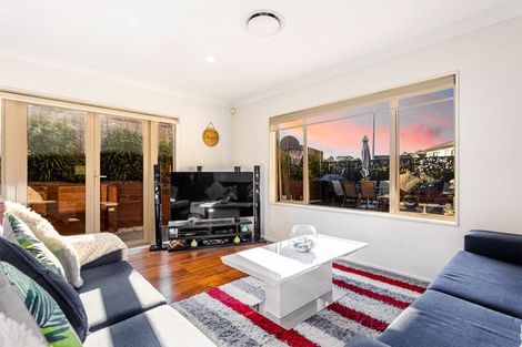 Photo of property in 21 Bradnor Meadows Drive, Swanson, Auckland, 0612