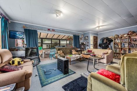 Photo of property in 5 Kentucky Street, Totara Park, Upper Hutt, 5018