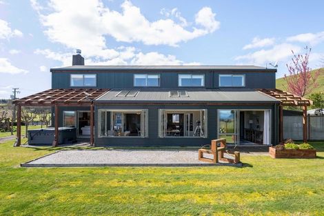 Photo of property in 83 Hitiri Road, Kinloch, Taupo, 3377